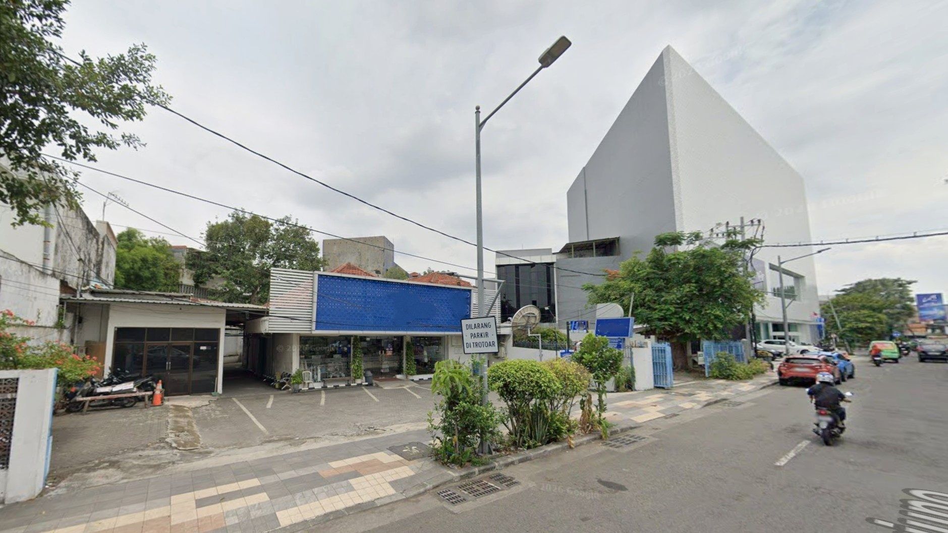 Rumah tengah Kota